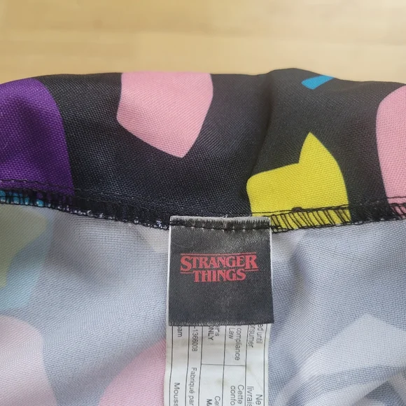 Stranger Things Netflix Series Eleven Costume - Picture 5 of 8